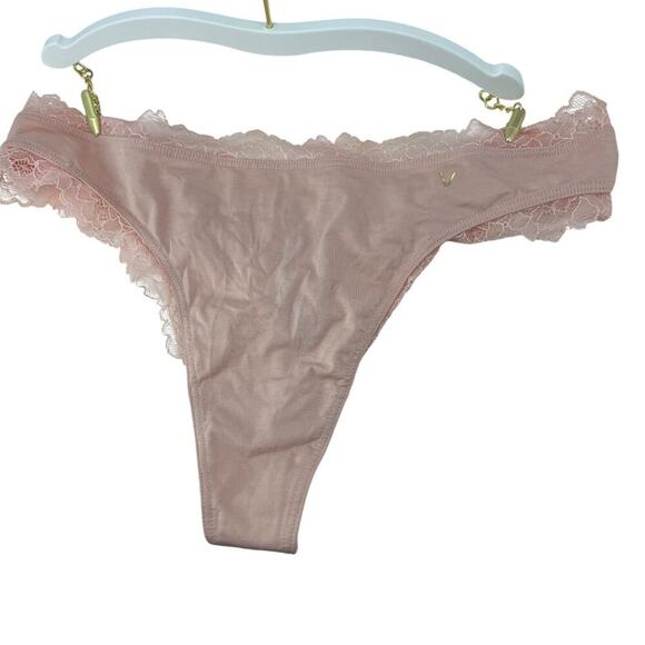 Victoria's Secret Lace Trim Thong Ballerina Pink Womens Size Large - Picture 1 of 6